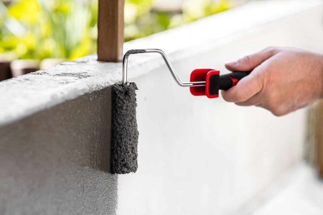 Sơn chống thấm là loại sơn được thiết kế để tạo thành một lớp màng bảo vệ trên bề mặt vật liệu
